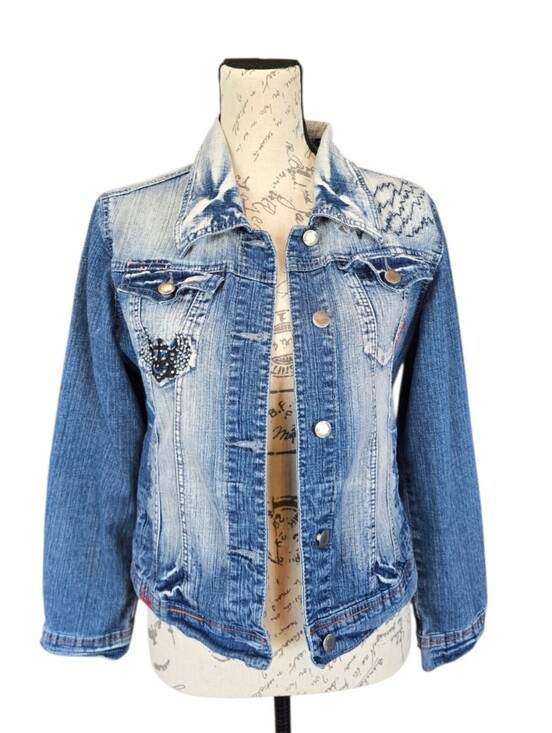 Comfort Denim Jackets & Blazers - Comfort Denim Distressed Blue Jean Jacket XL